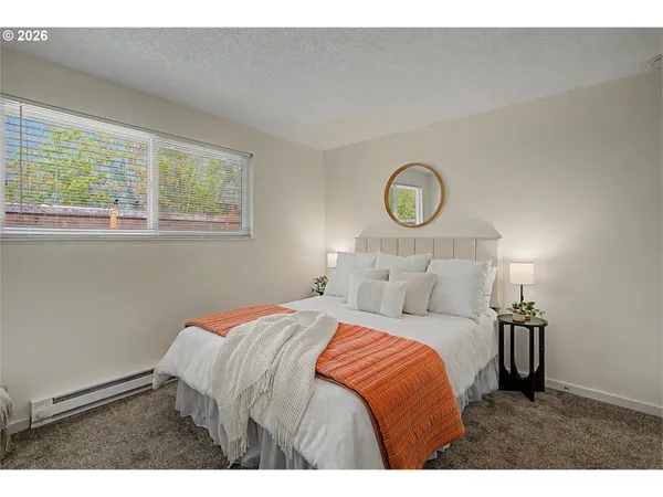 $639,000 | 2913-2915 Southeast 19th Avenue, Portland, OR 97202