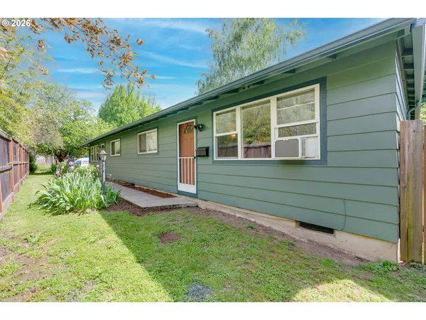 $639,000 | 2913-2915 Southeast 19th Avenue, Portland, OR 97202