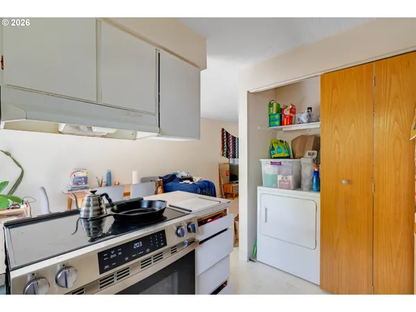 $639,000 | 2913-2915 Southeast 19th Avenue, Portland, OR 97202