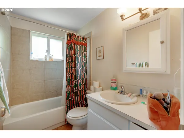 $639,000 | 2913-2915 Southeast 19th Avenue, Portland, OR 97202