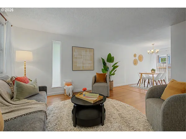 $639,000 | 2913-2915 Southeast 19th Avenue, Portland, OR 97202