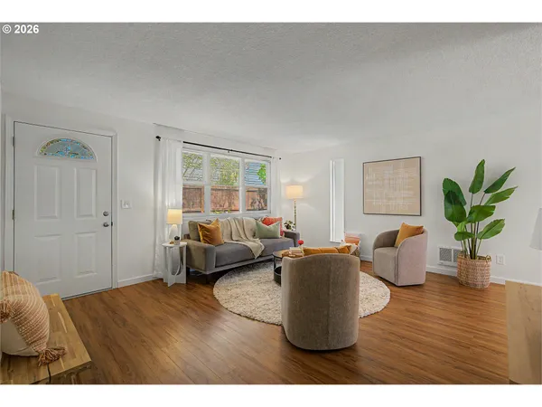 $639,000 | 2913-2915 Southeast 19th Avenue, Portland, OR 97202