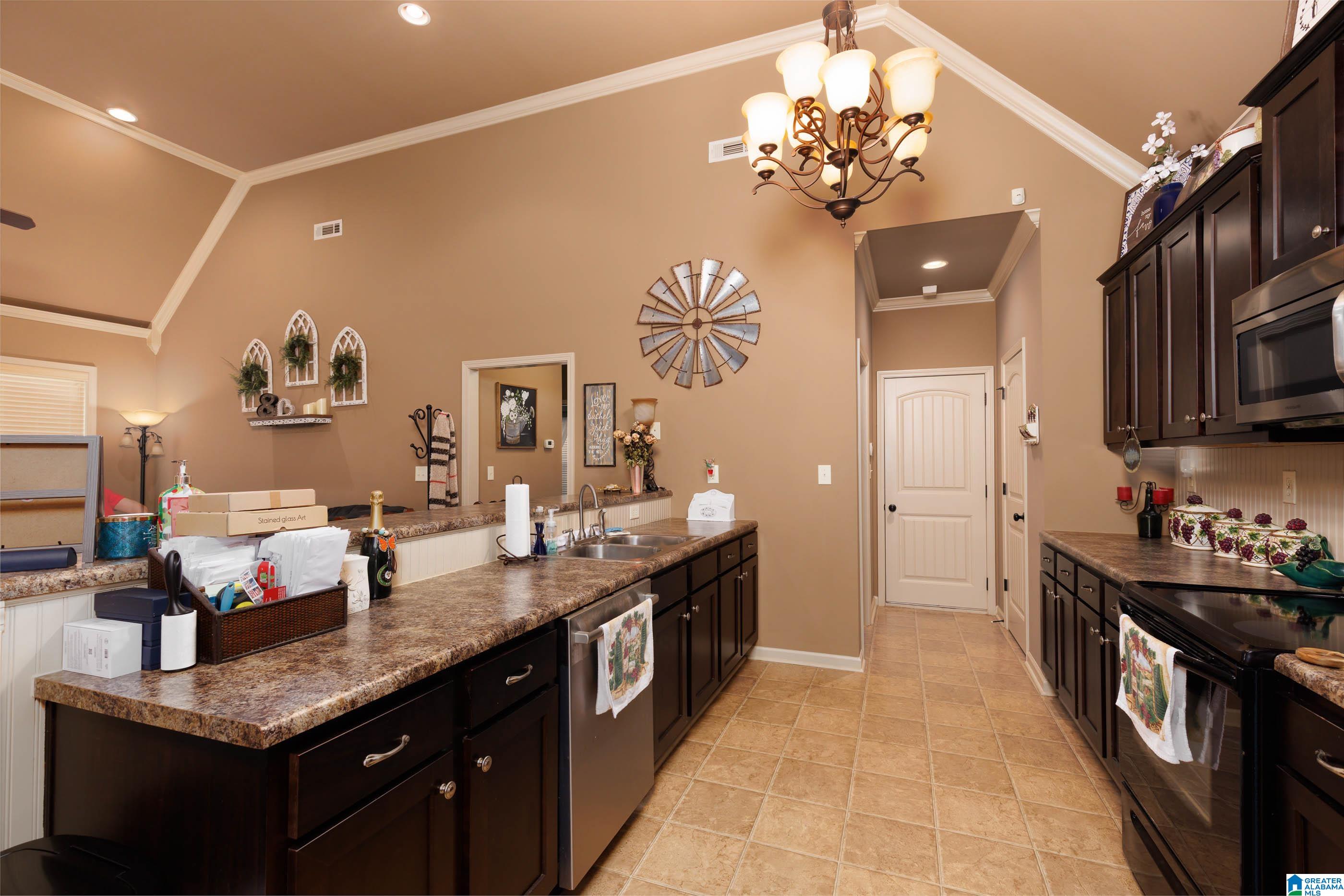 448 Reed Way Kimberly, AL 35091 - Photo 21 of 38 Gallery Image 21