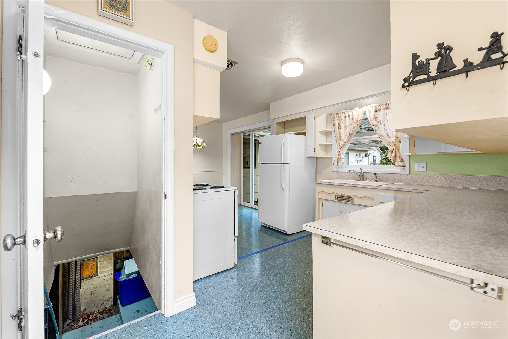 3040 Tulip Road Bellingham, WA 98225 - Photo 17 of 40 Gallery Image 17
