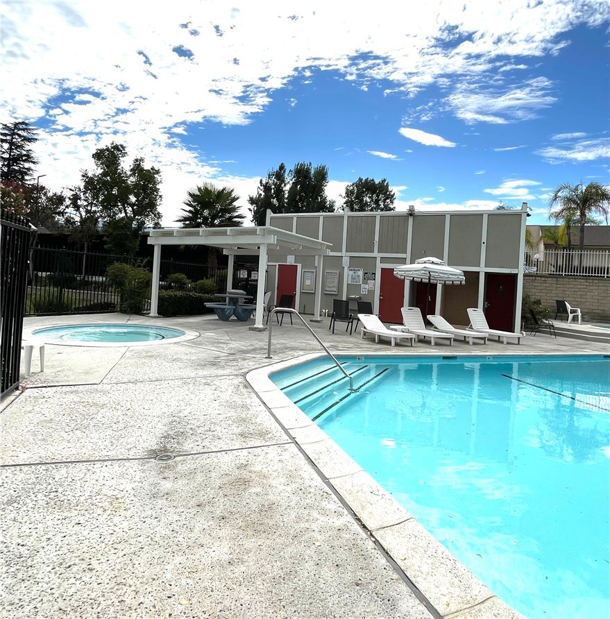 25711 Tournament Road Valencia, CA 91355 - Photo 24 of 31 Community Pool/Spa within walking distance