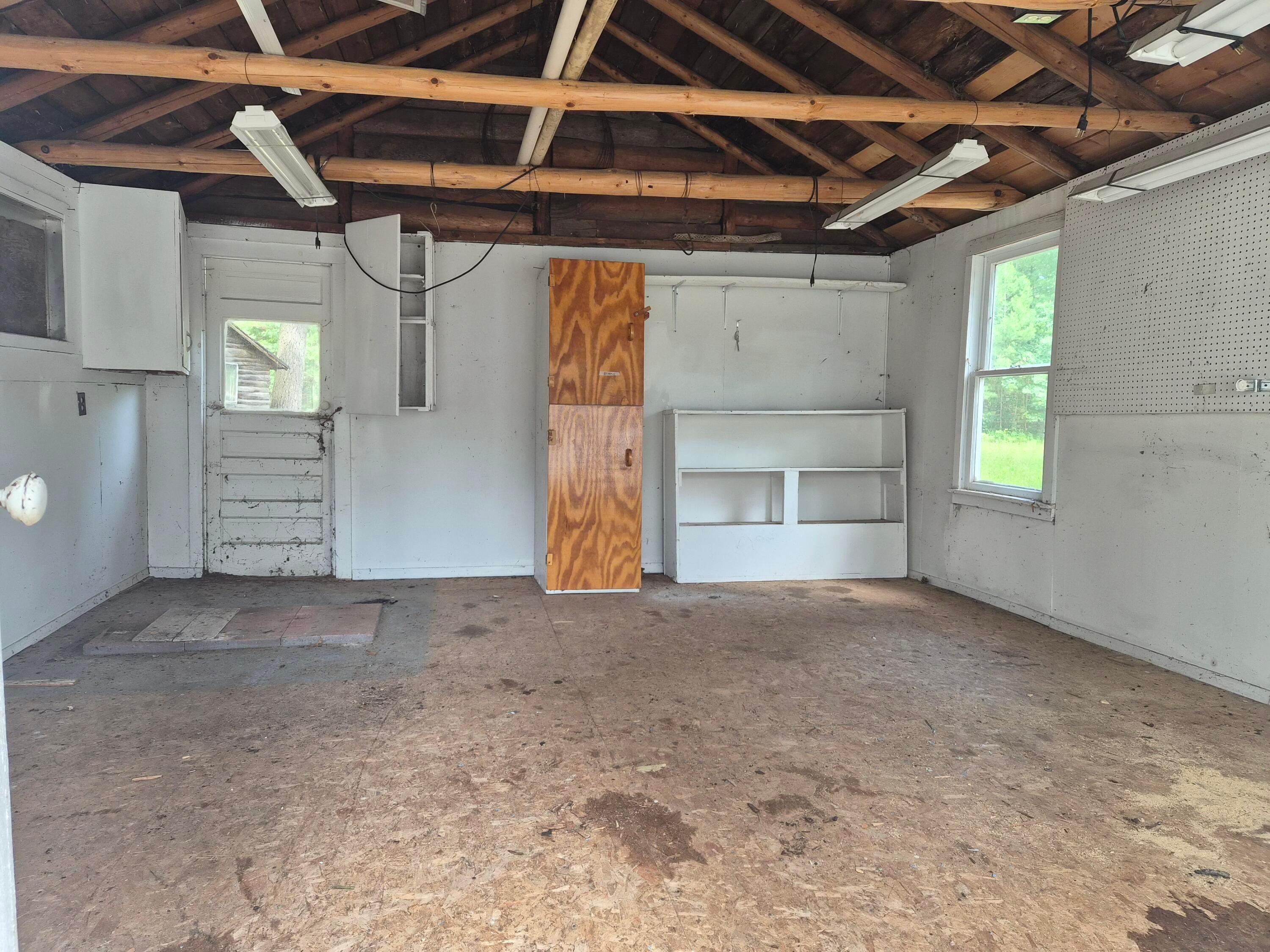 10831 South Grayling Road Roscommon, MI 48653 - Photo 121 of 168 Gallery Image 121
