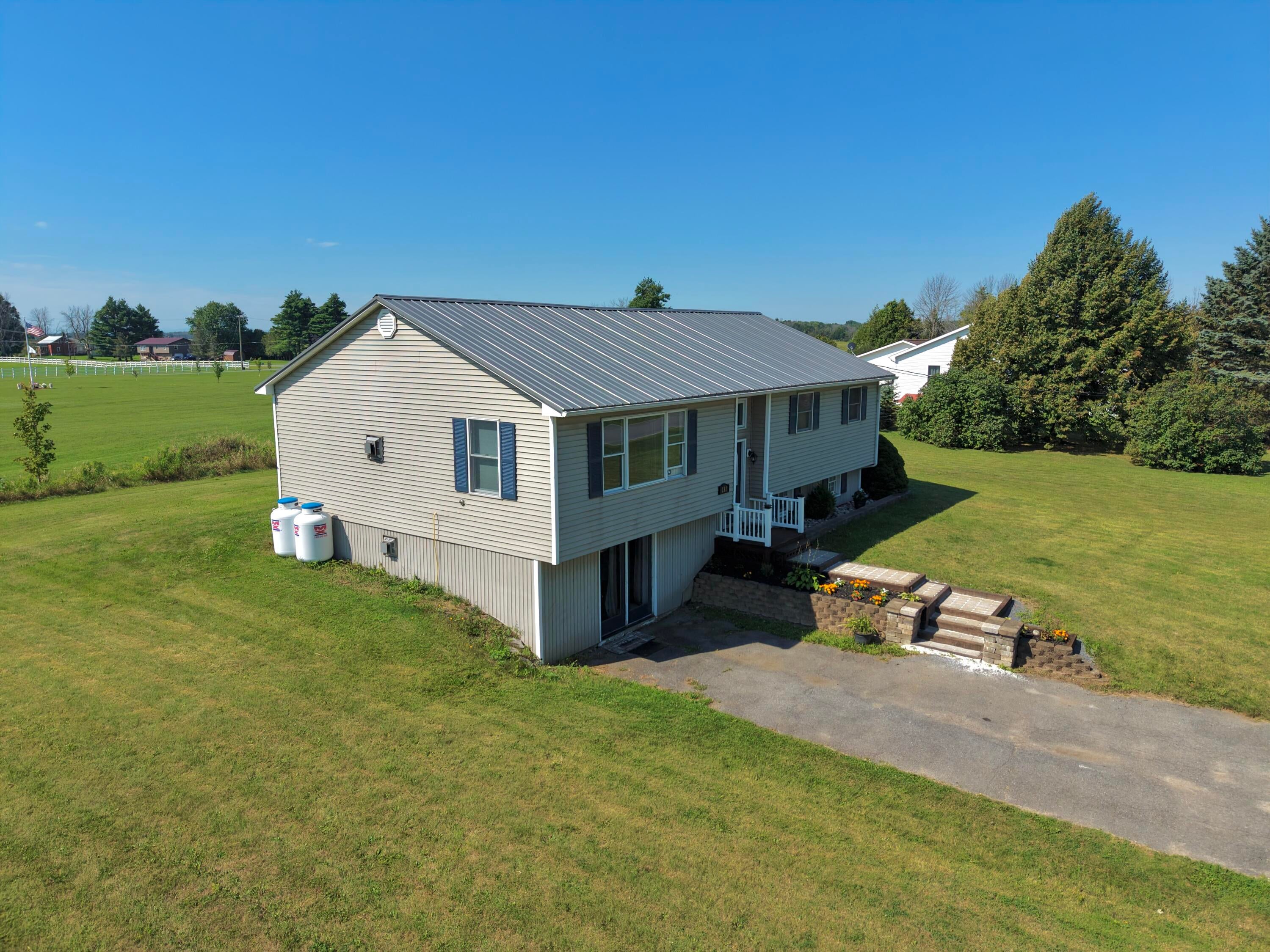 131 Choiniere Road Champlain, NY 12919 - Photo 2 of 33 Gallery Image 2