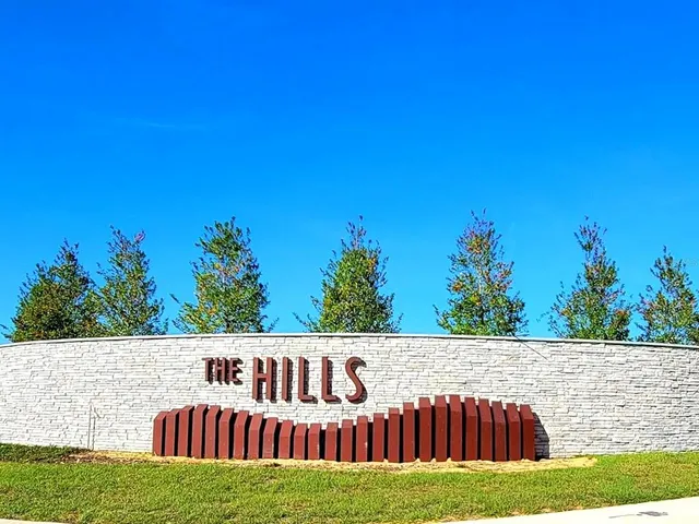 $2,750 | 2052 Axel Street, Minneola, FL 34715