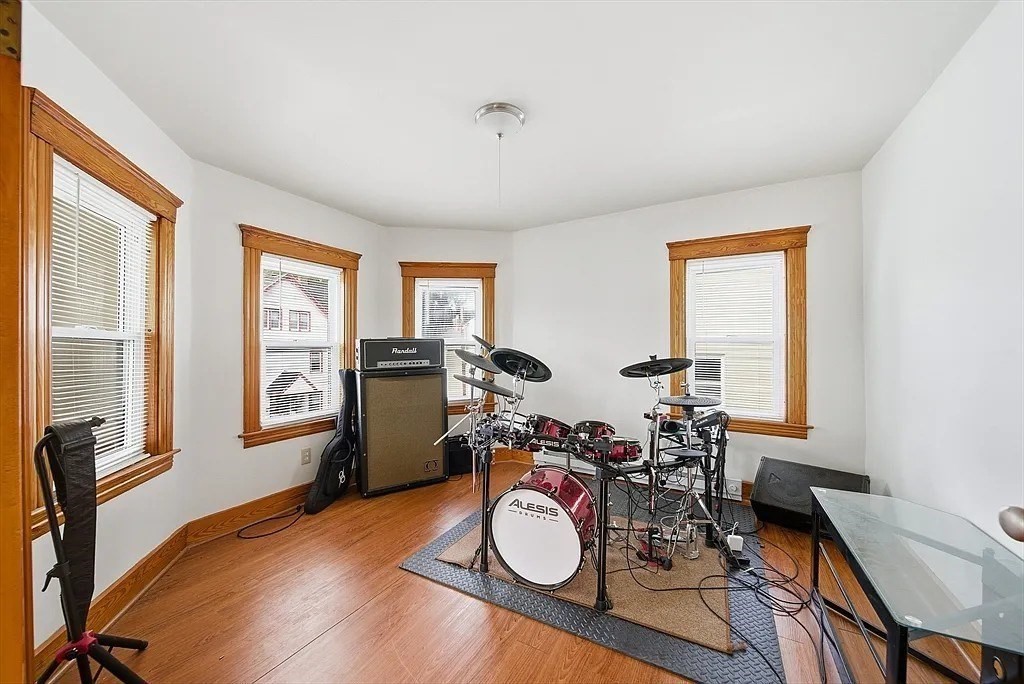 31 Whitcomb Street, Unit 2 Webster, MA 01570 - Photo 7 of 15