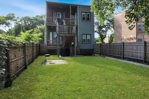 $699,500 | 5169 South Michigan Avenue, Chicago, IL 60615