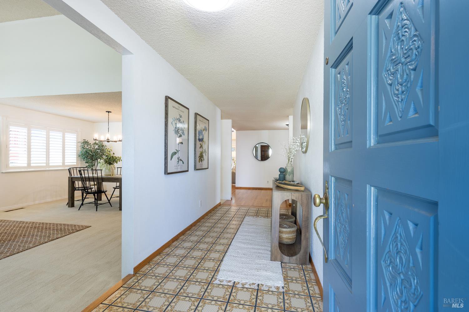 615 Montclair Drive Santa Rosa, CA 95409 - Photo 4 of 39