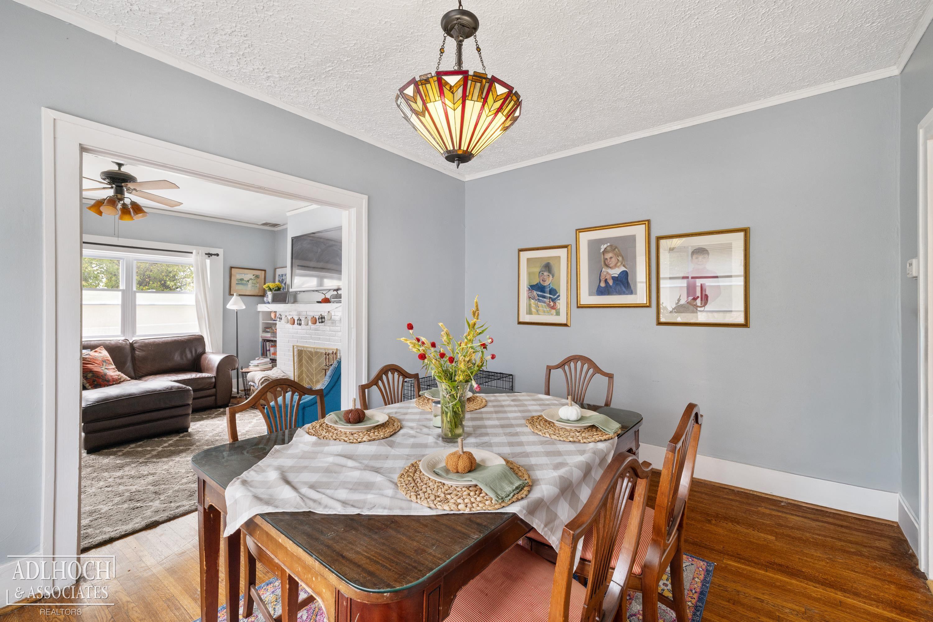 296-298 Rivard Boulevard Grosse Pointe, MI 48230 - Photo 6 of 24