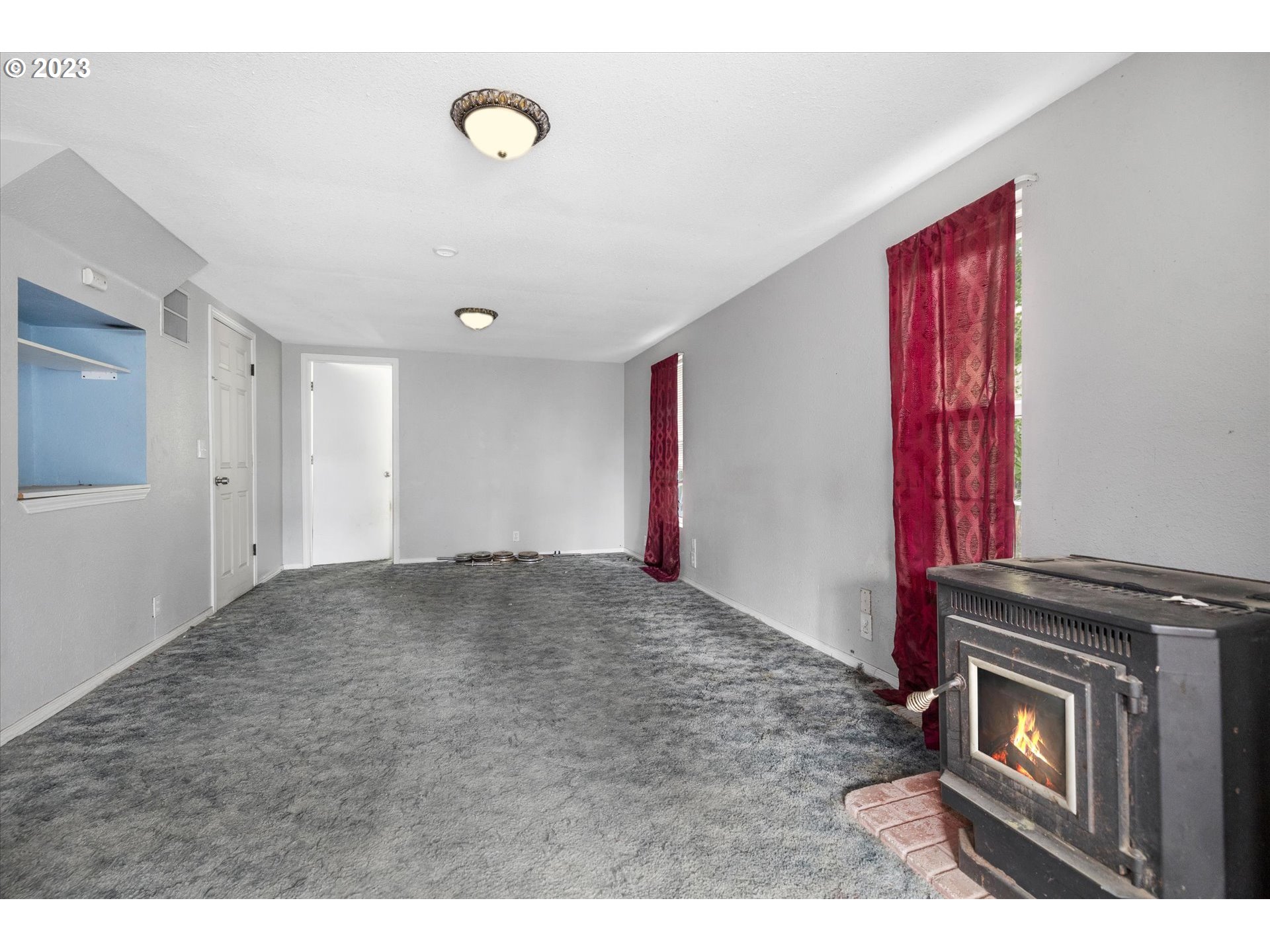 6160 Northwest Kiacut Road Gaston, OR 97119 - Photo 5 of 18 a view of empty room