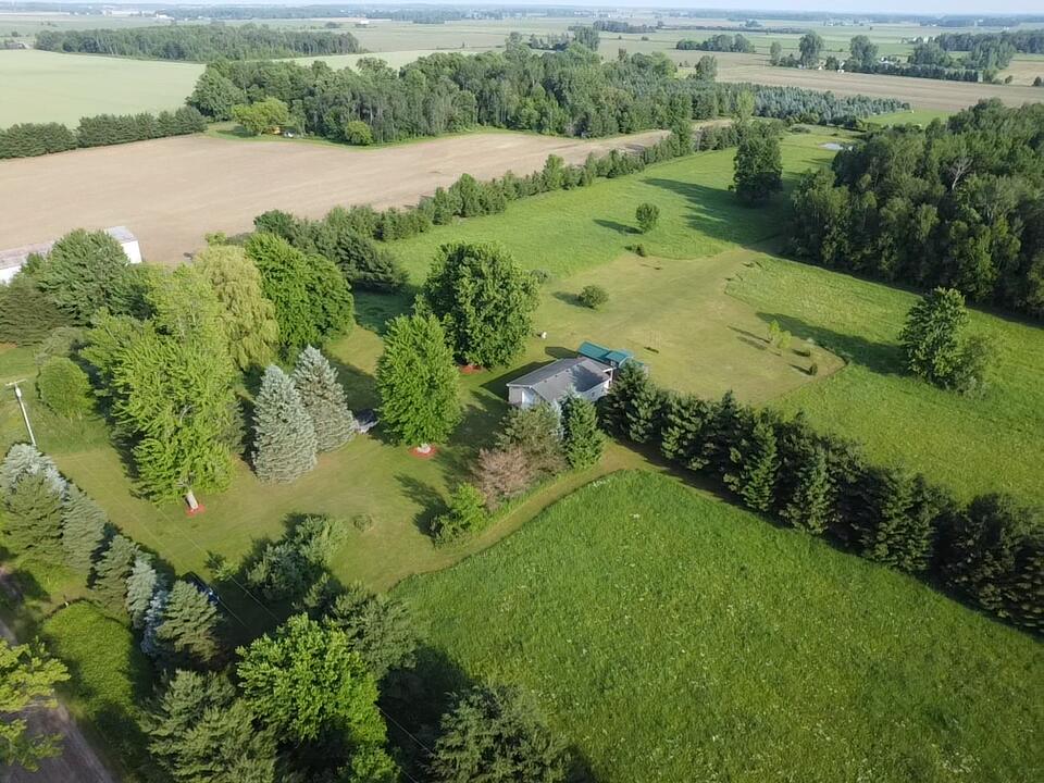 236 West Stone Road Deckerville, MI 48427 - Photo 4 of 48 2026-06-10-18-42-47-167