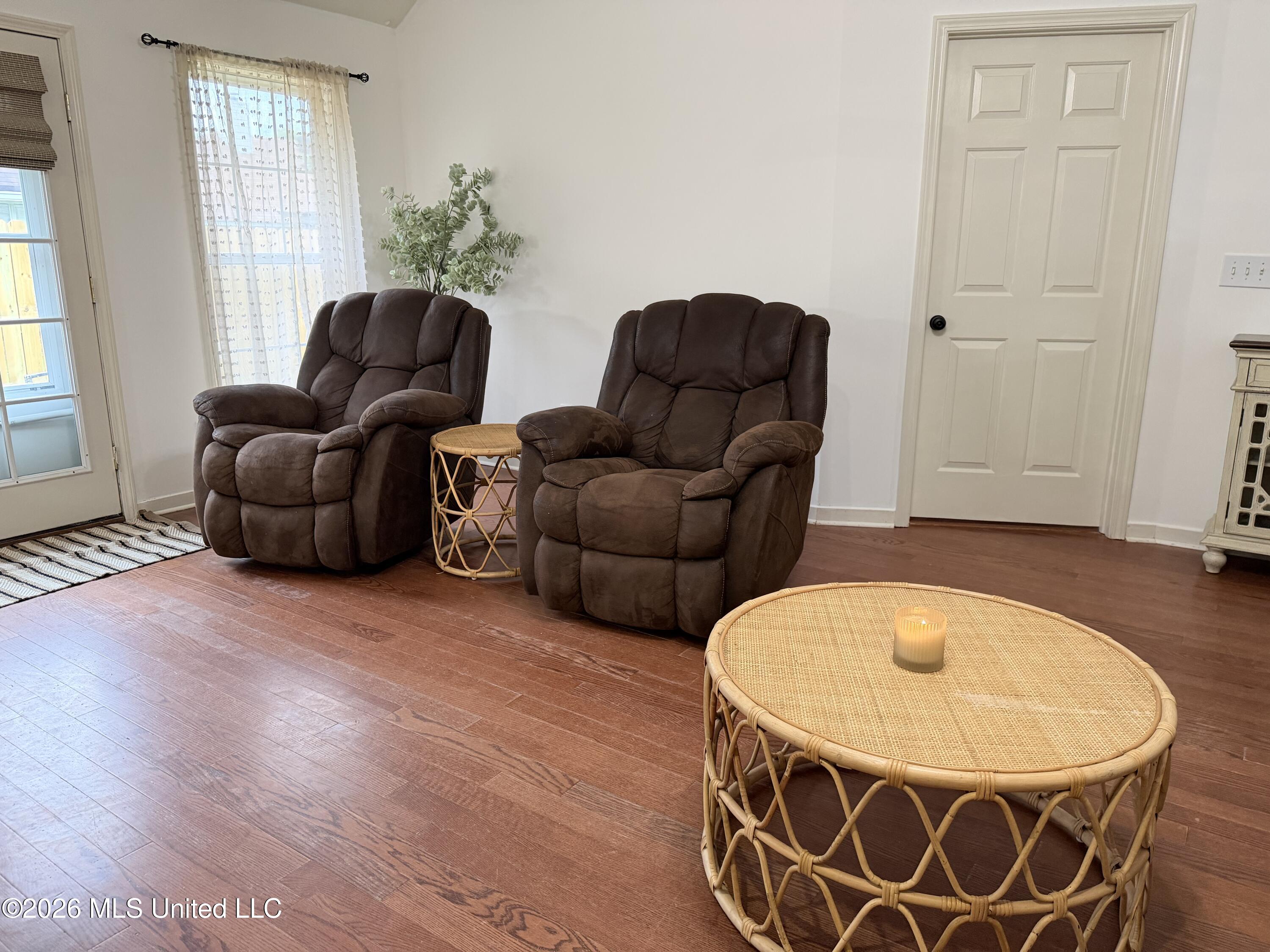 306 Silverleaf Cove Brandon, MS 39047 - Photo 11 of 22 IMG_5422