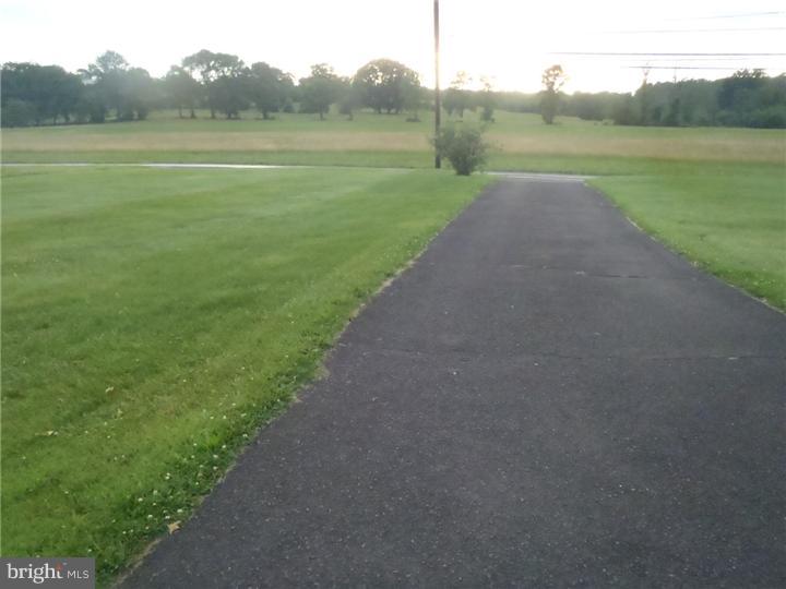 119 Township Line Road Line Lexington, PA 18932 - Photo 25 of 25 Driveway