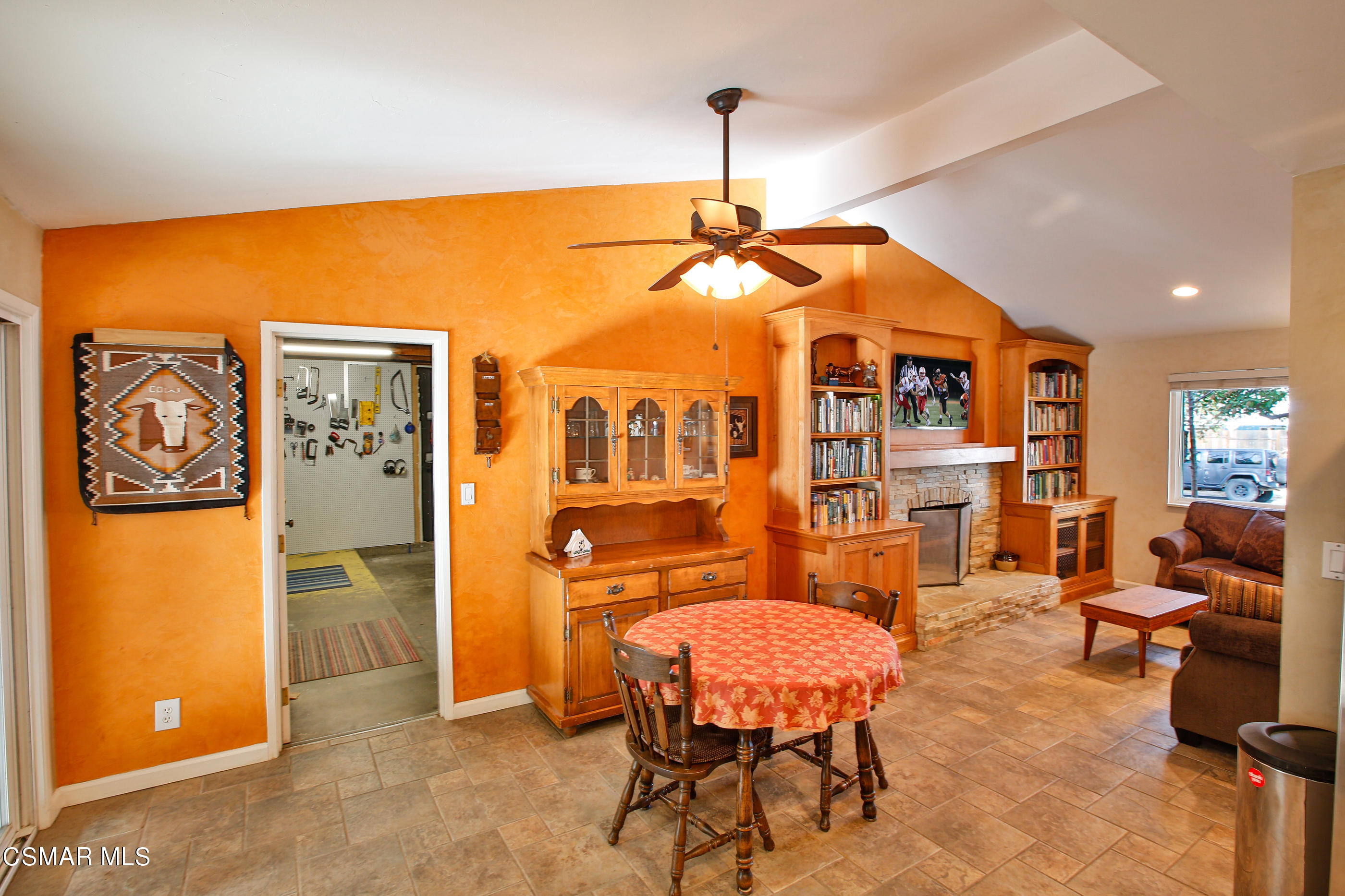 807 Talbert Avenue Simi Valley, CA 93065 - Photo 8 of 33 a dining room with furniture and chandelier