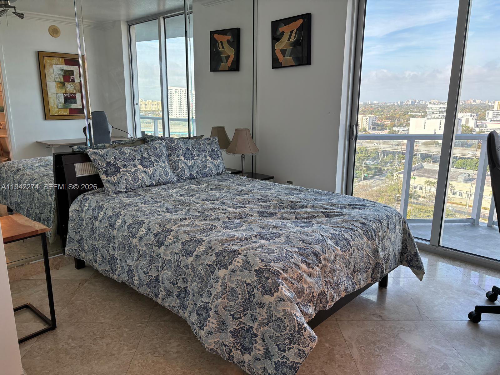 185 Southwest 7th Street, Unit 1502 Miami, FL 33130 - Photo 19 of 37