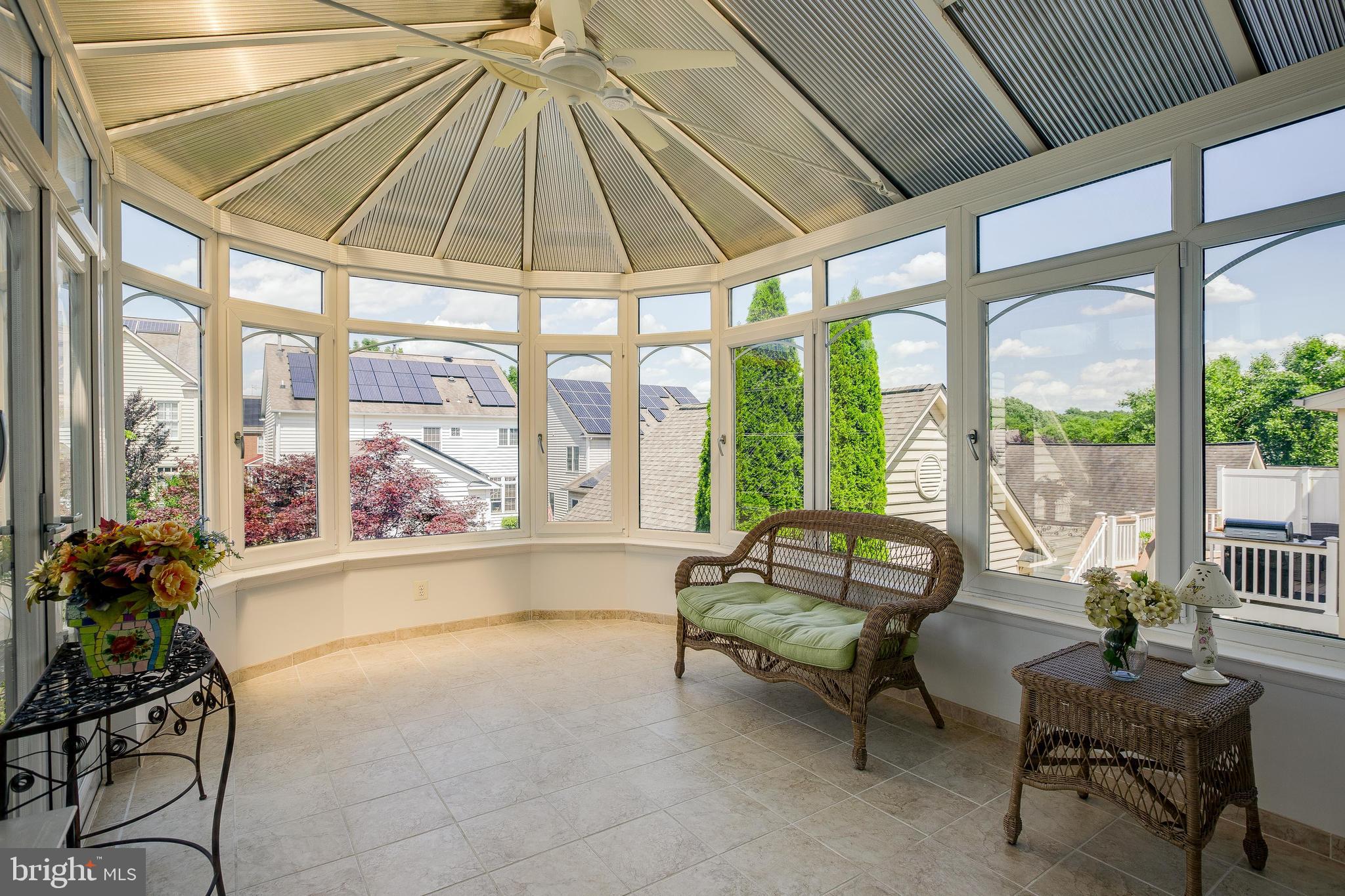 618 Linslade Street Gaithersburg, MD 20878 - Photo 19 of 48 Sunroom