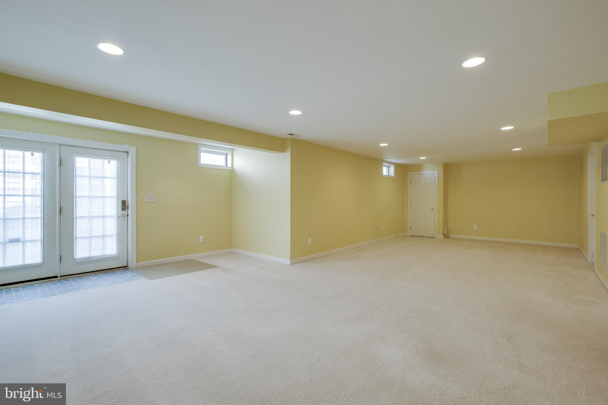 618 Linslade Street Gaithersburg, MD 20878 - Photo 32 of 48 Recreation Room