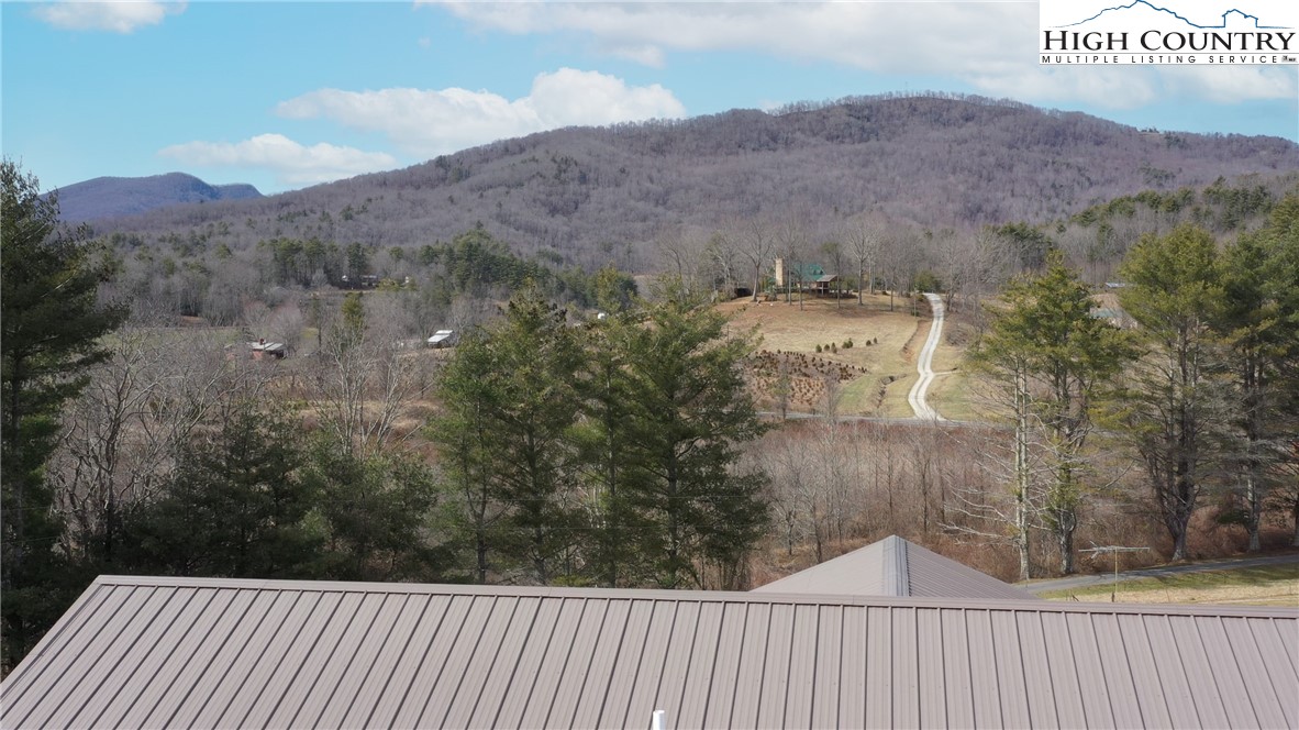 139 Carpenter Road Newland, NC 28657 - Photo 42 of 44 Gallery Image 42