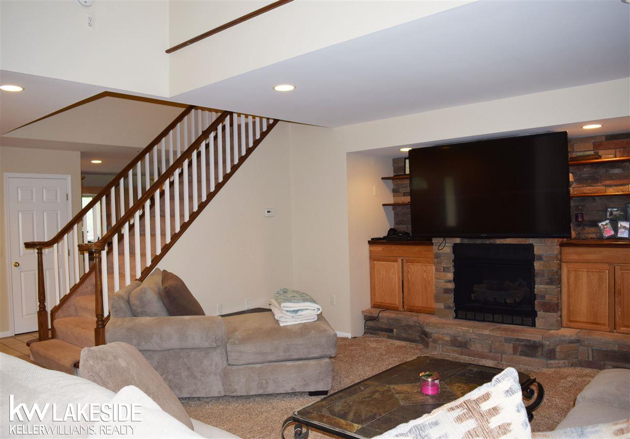 4125 Rural Street Waterford, MI 48329 - Photo 6 of 48