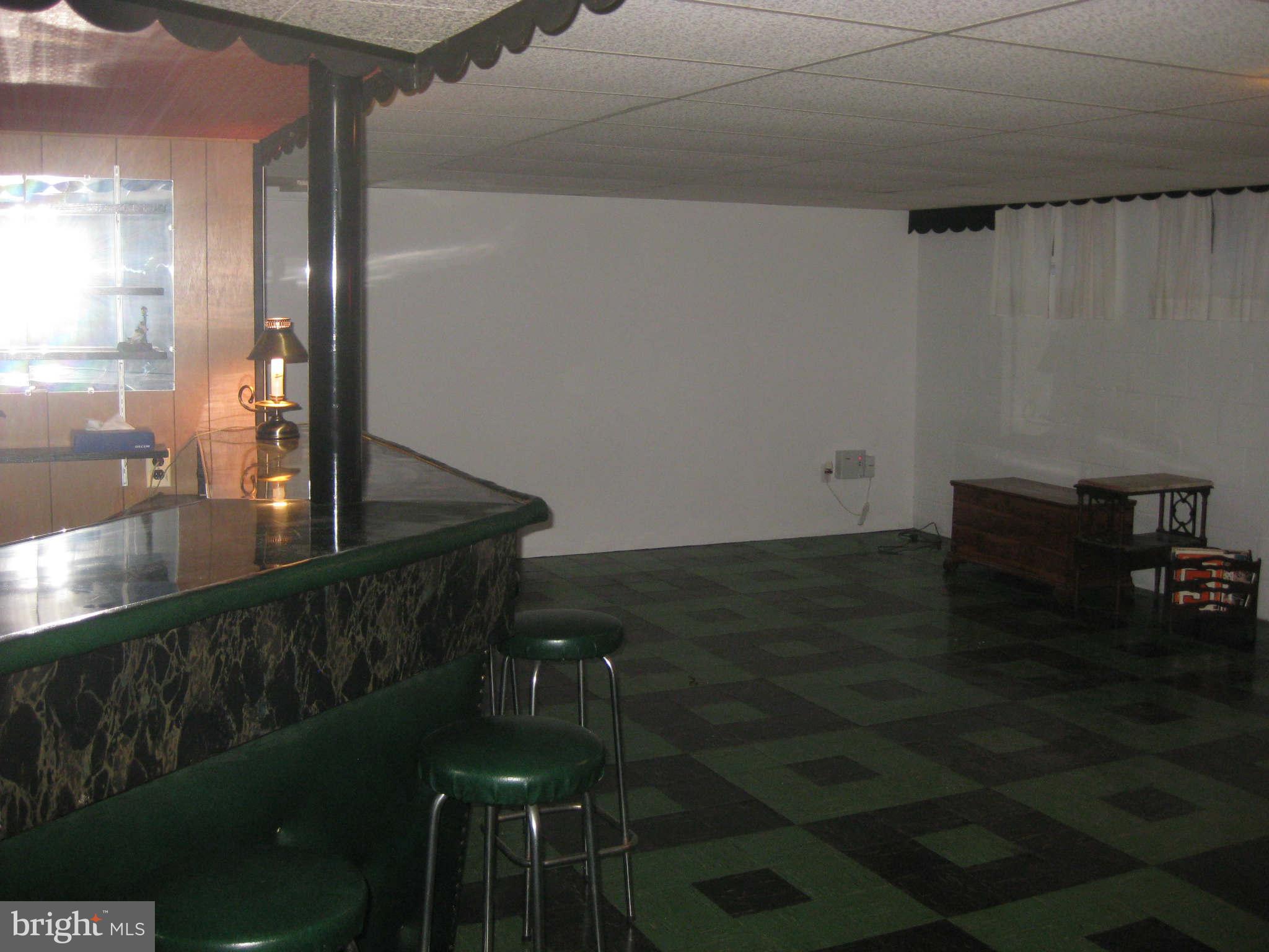1406 Midmeadow Road Baltimore, MD 21286 - Photo 18 of 22 LLVL REC ROOM