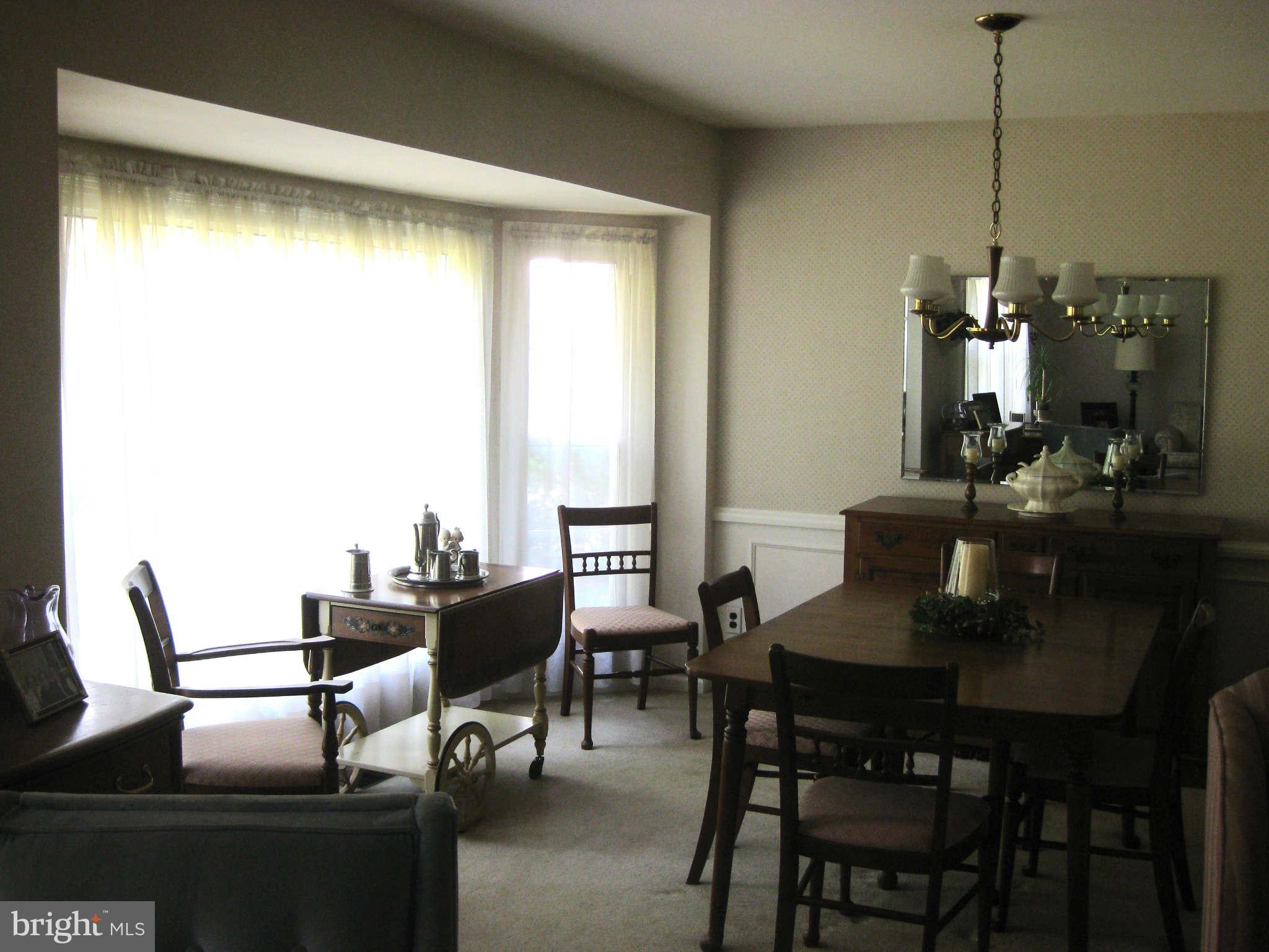 1406 Midmeadow Road Baltimore, MD 21286 - Photo 4 of 22 Dining Room