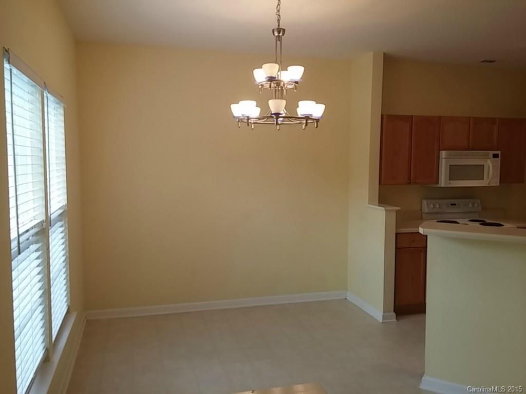 4938 Prosperity Ridge Road, Unit 198 Charlotte, NC 28269 - Photo 2 of 16 Gallery Image 2