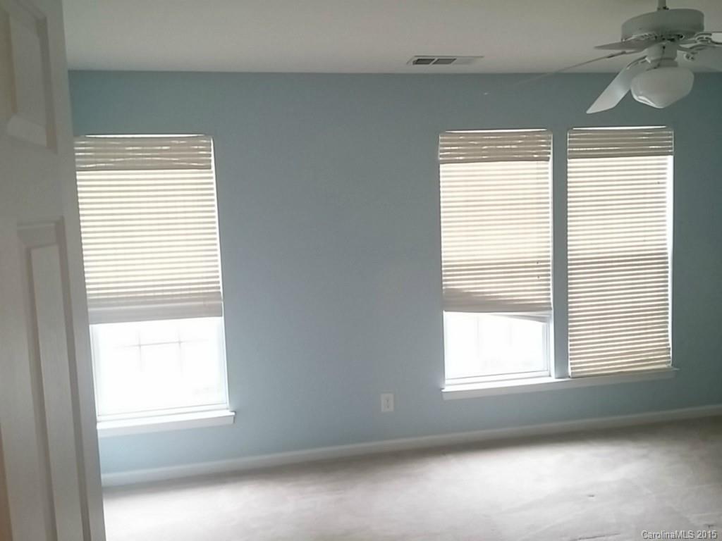 4938 Prosperity Ridge Road, Unit 198 Charlotte, NC 28269 - Photo 13 of 16 Gallery Image 13