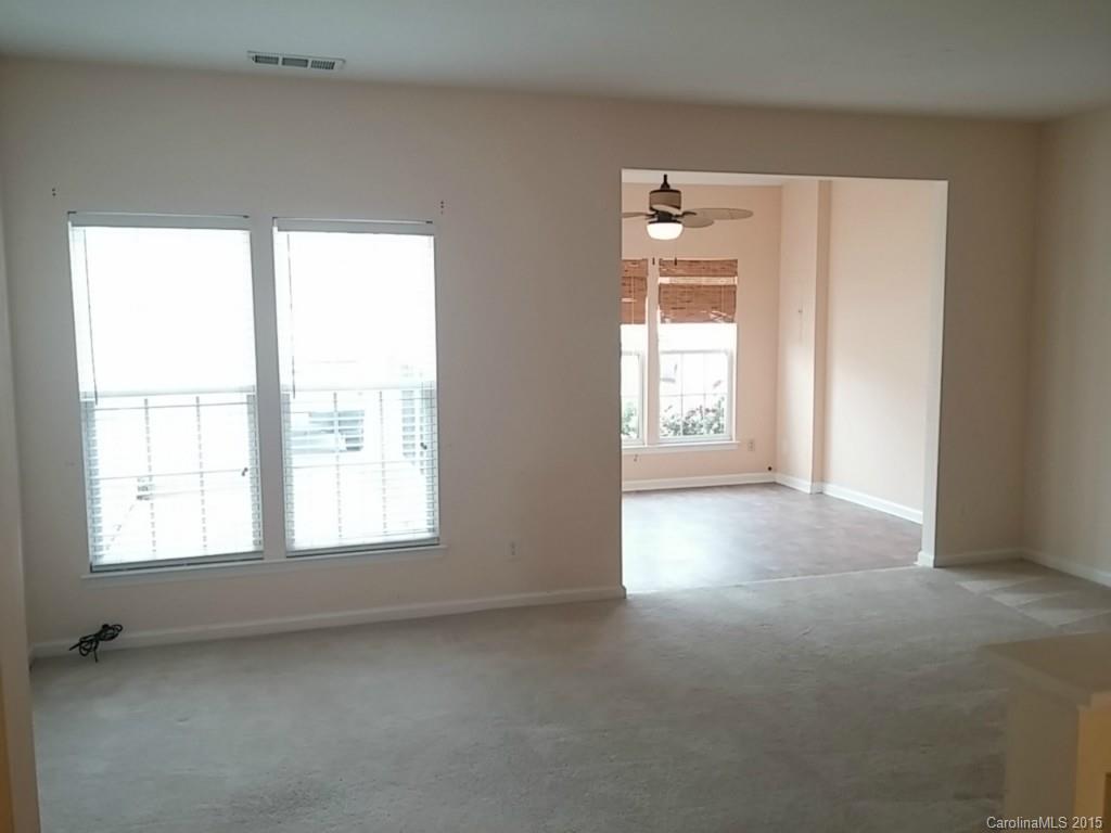 4938 Prosperity Ridge Road, Unit 198 Charlotte, NC 28269 - Photo 6 of 16 Gallery Image 6