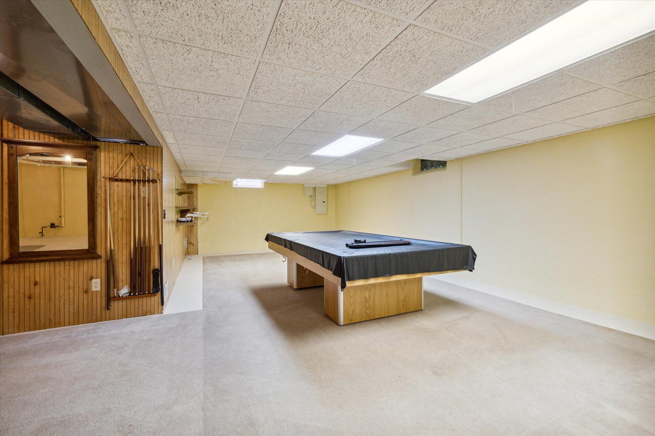 16895 Country Ridge Court Macomb, MI 48044 - Photo 42 of 49 50157108-016da729-e345-426e-8cb0-2f06b202f372.JPG