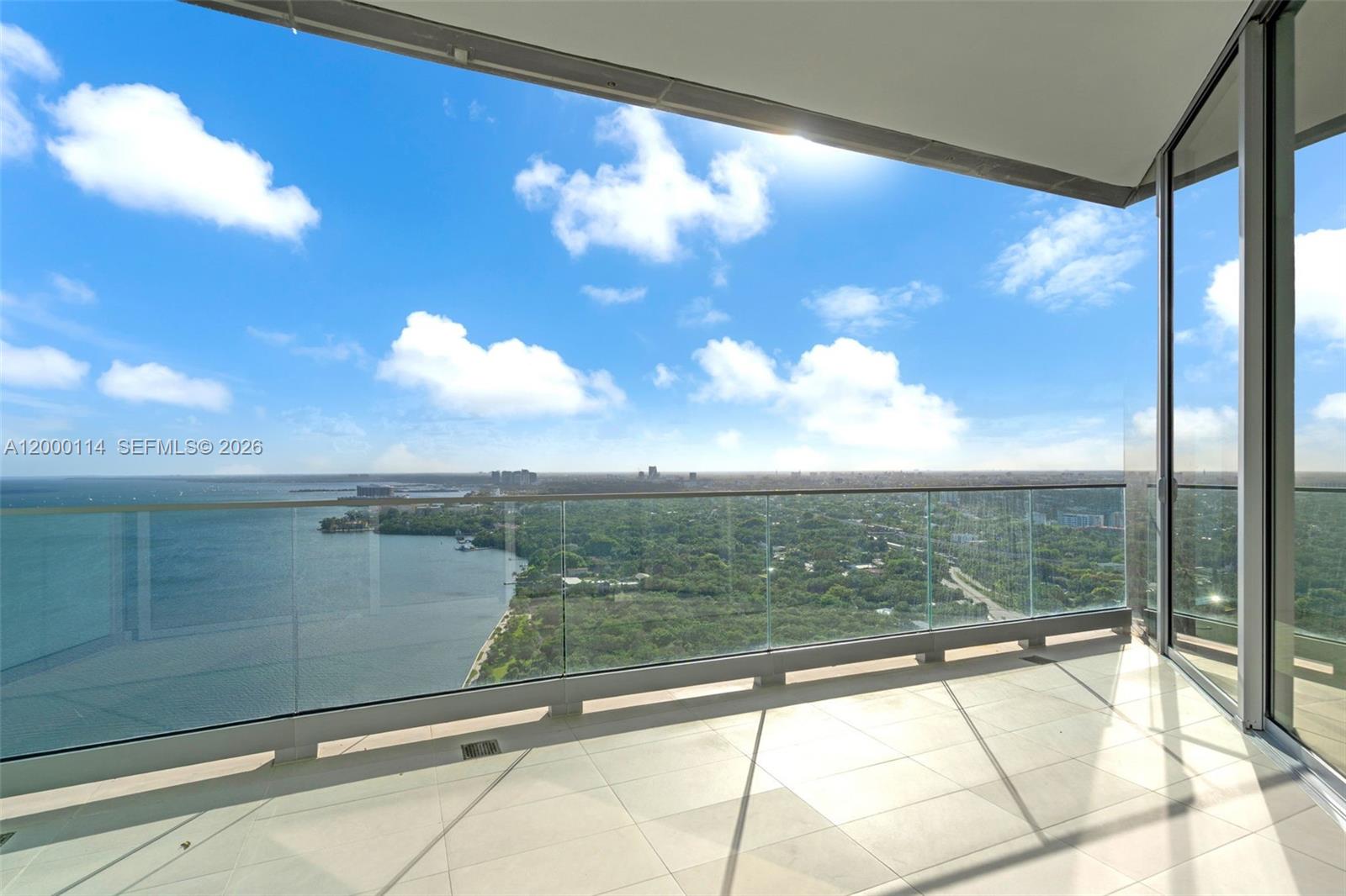 175 Southeast 25th Road, Unit 3003 Miami, FL 33129 - Photo 12 of 90