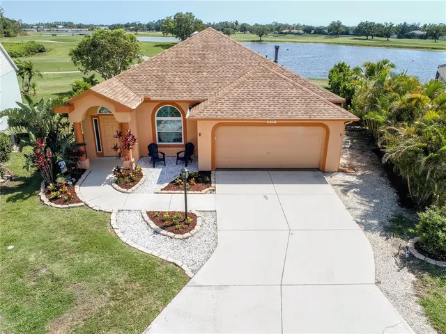$449,000 | 834 Springwood Circle, Bradenton, FL 34212