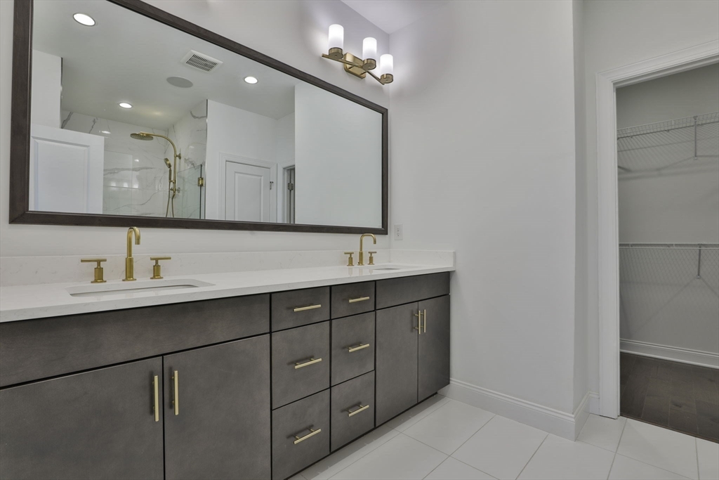 5 Cardinal Road, Unit 178 Methuen, MA 01844 - Photo 26 of 42 Gallery Image 26