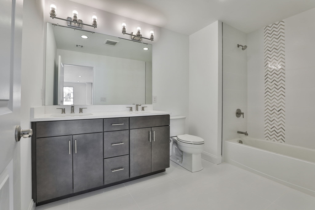 5 Cardinal Road, Unit 178 Methuen, MA 01844 - Photo 37 of 42 Gallery Image 37