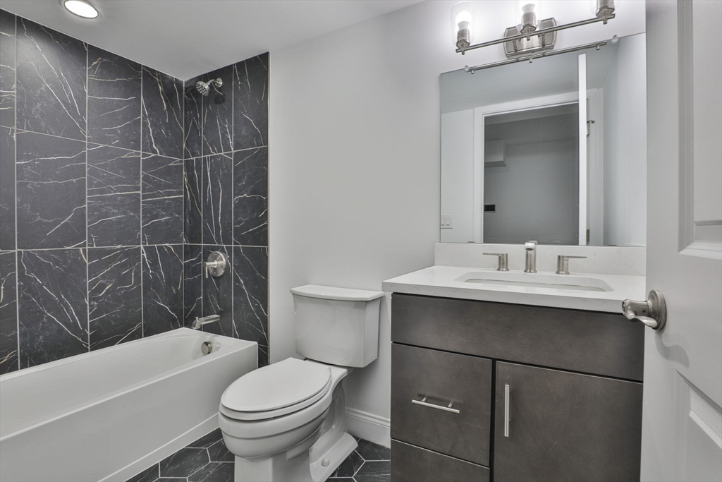 5 Cardinal Road, Unit 178 Methuen, MA 01844 - Photo 41 of 42 Gallery Image 41