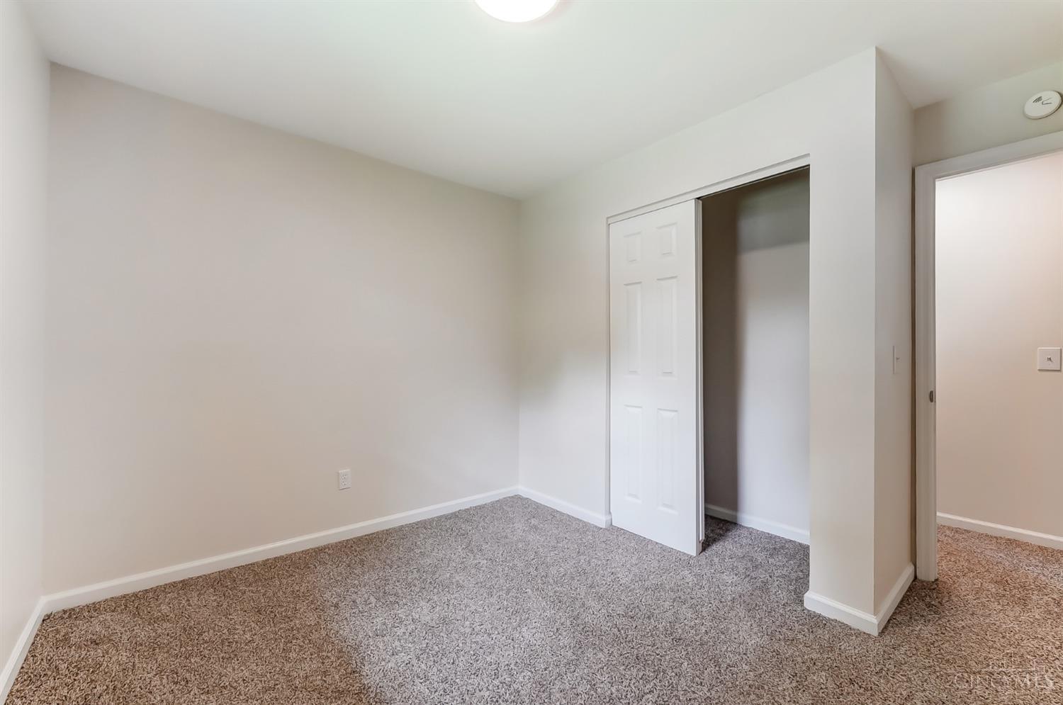 4555 Eck Road Middletown, OH 45042 - Photo 25 of 30 Gallery Image 25