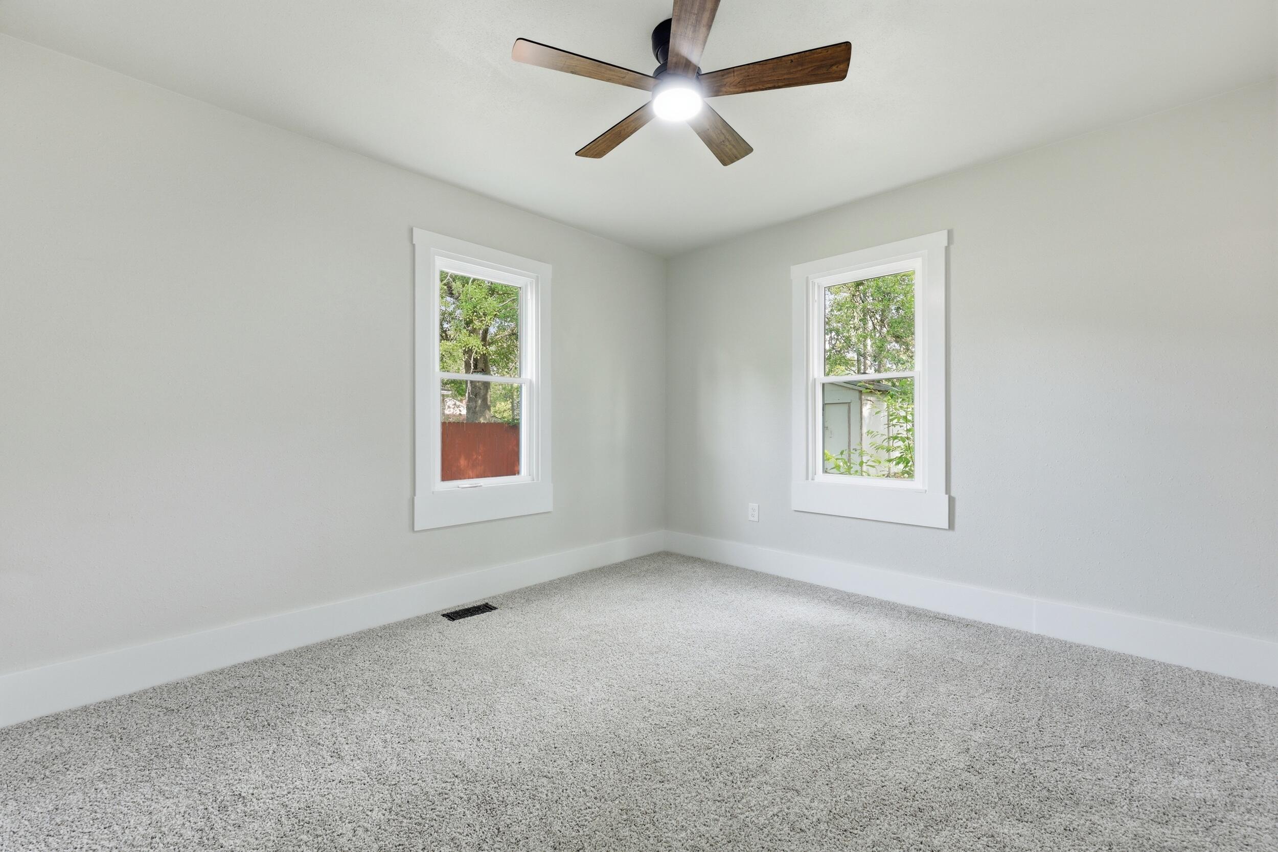 513 Warren Street Walterboro, SC 29488 - Photo 12 of 19 Warren 12