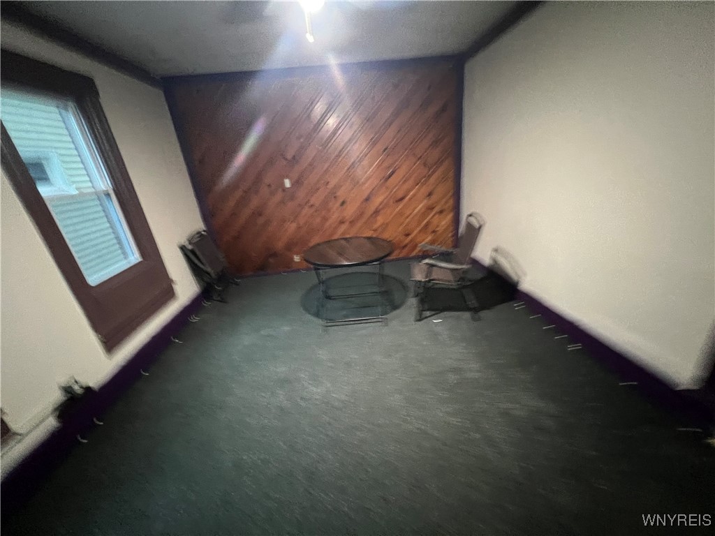 163 16th Street Buffalo, NY 14213 - Photo 14 of 21