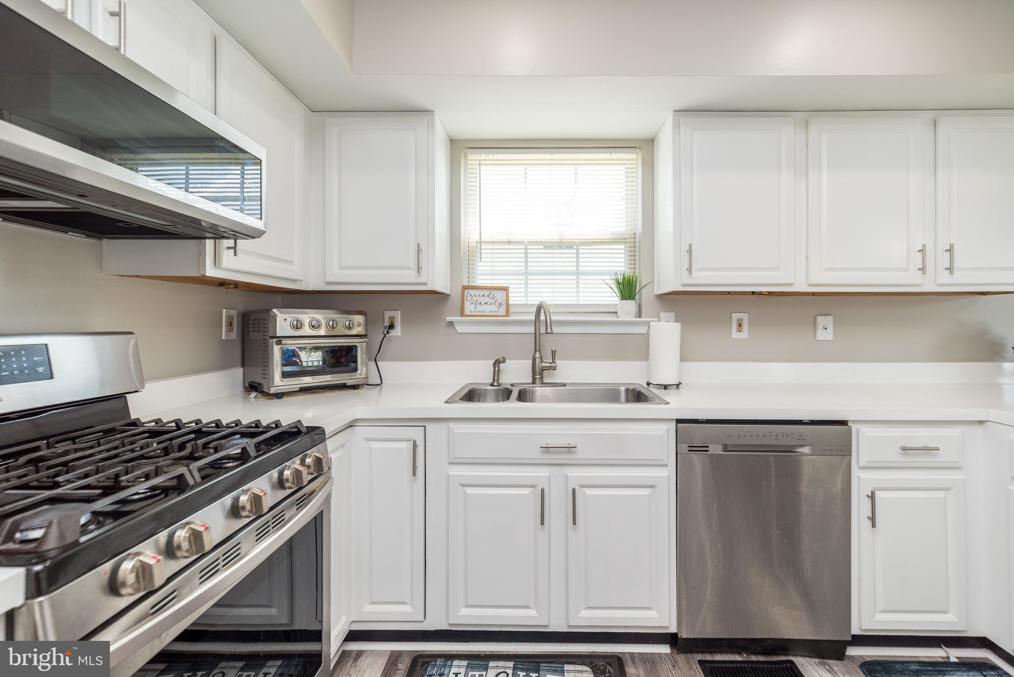 319 Fairview Road Woodlyn, PA 19094 - Photo 9 of 55