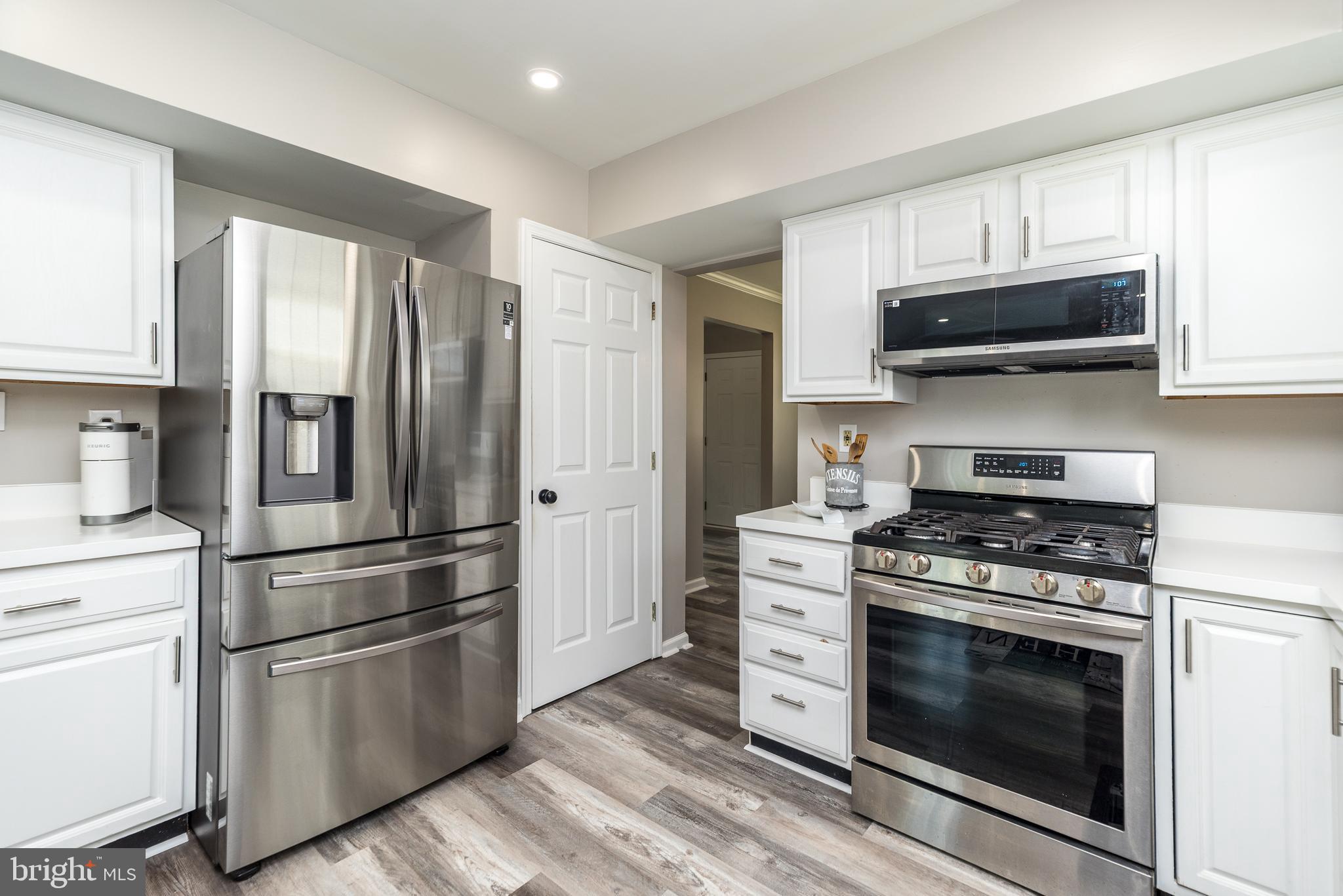 319 Fairview Road Woodlyn, PA 19094 - Photo 10 of 55