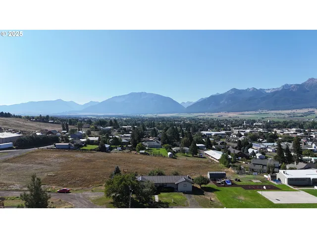 $464,000 | 307 North E Wagner Street, Enterprise, OR 97828