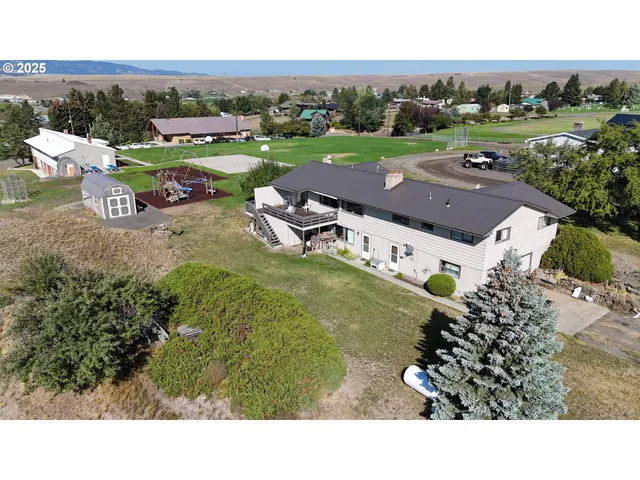 $464,000 | 307 North E Wagner Street, Enterprise, OR 97828