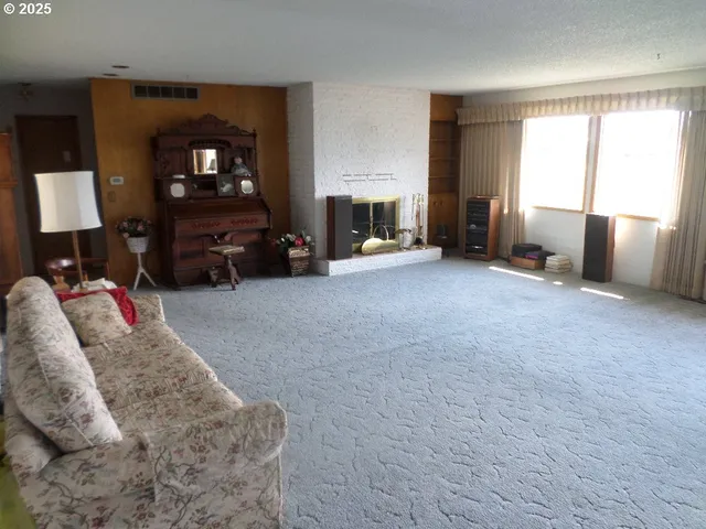 $464,000 | 307 North E Wagner Street, Enterprise, OR 97828