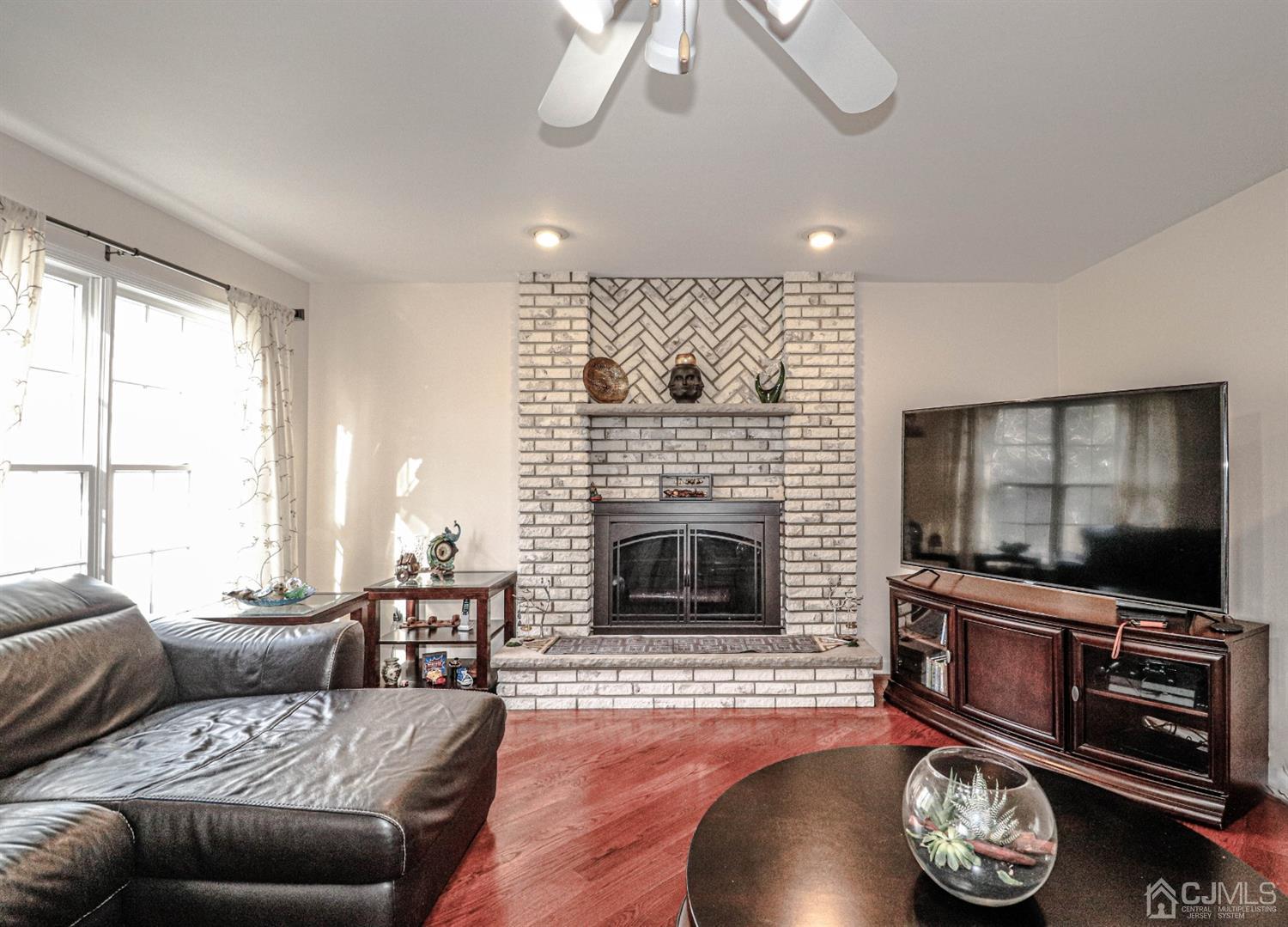 11 Freeman Street Edison, NJ 08820 - Photo 13 of 60 Gallery Image 13