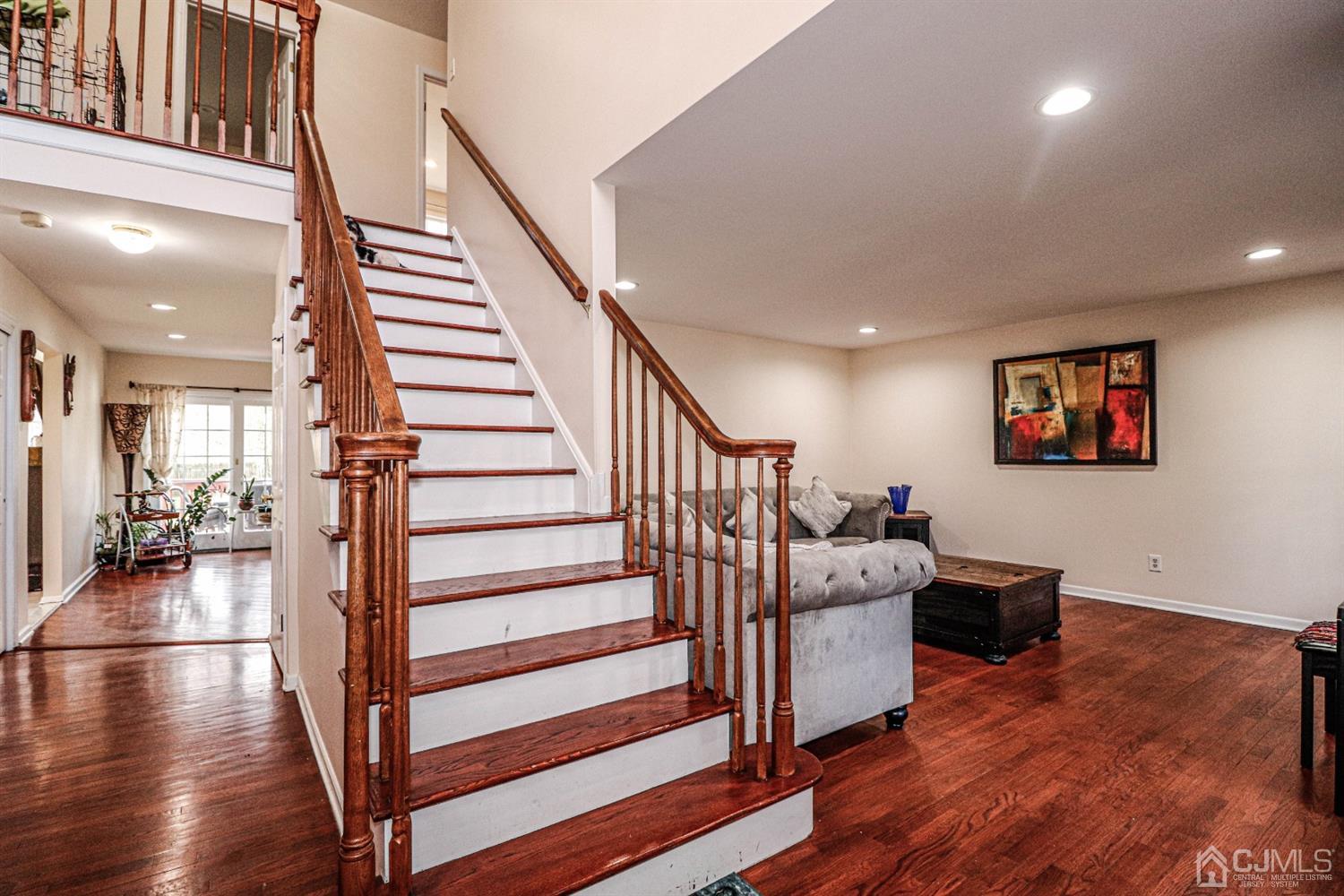 11 Freeman Street Edison, NJ 08820 - Photo 3 of 60 Gallery Image 3