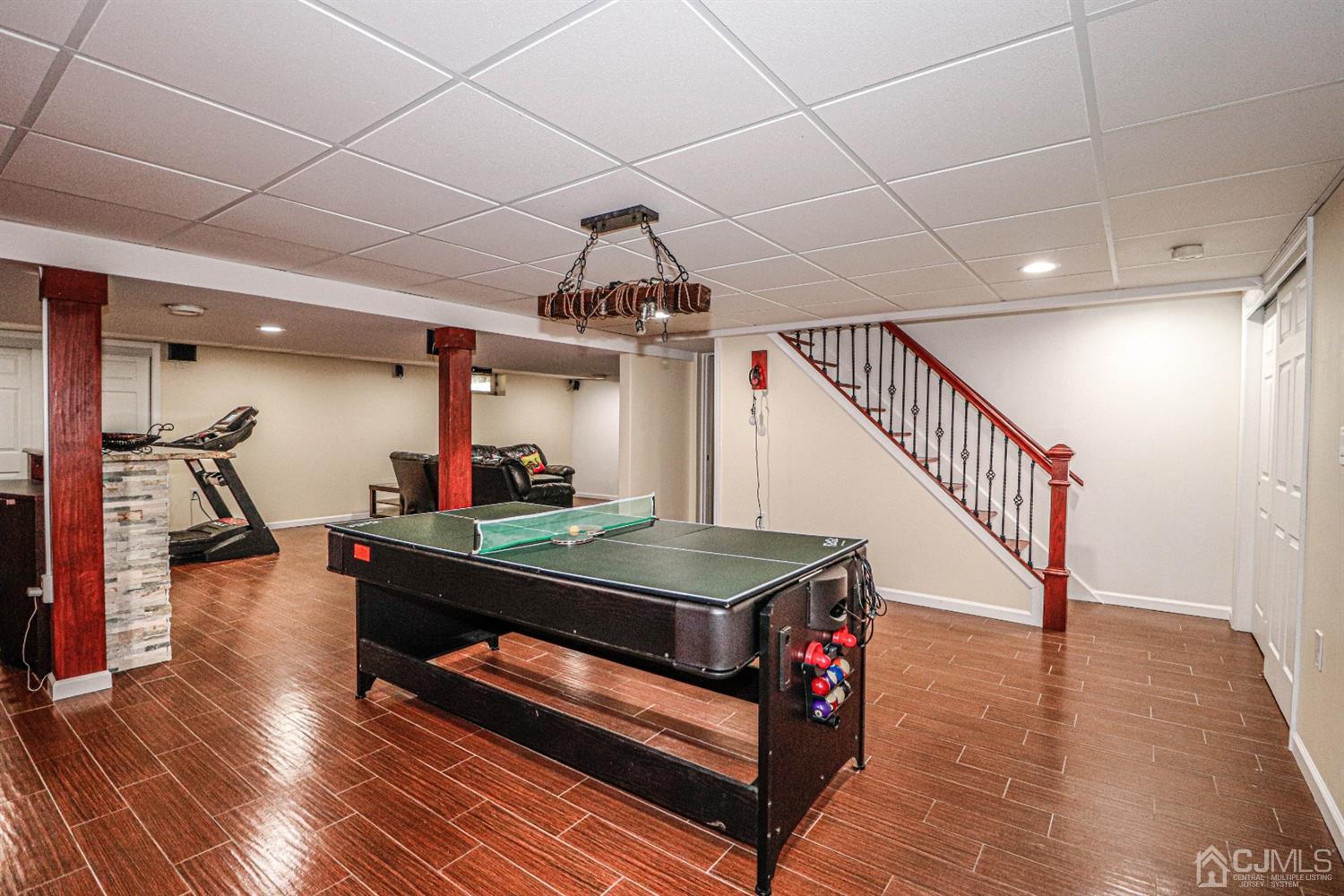 11 Freeman Street Edison, NJ 08820 - Photo 42 of 60 Gallery Image 42