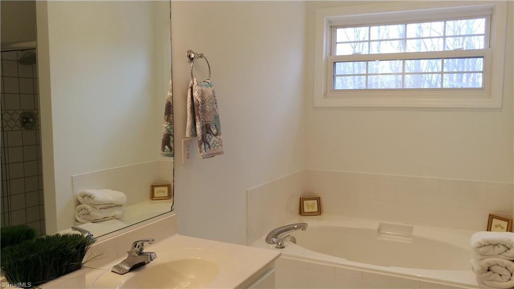 2609 River Run Road Browns Summit, NC 27214 - Photo 16 of 24 Gallery Image 16