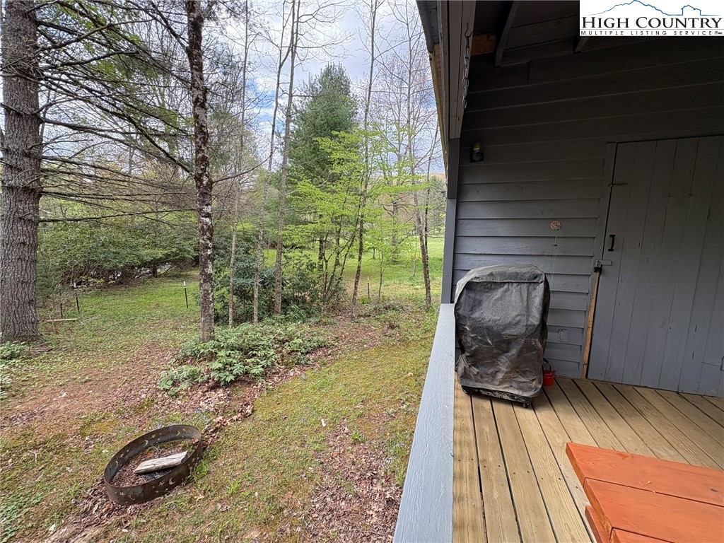 171 River Road Newland, NC 28657 - Photo 17 of 26 Gallery Image 17
